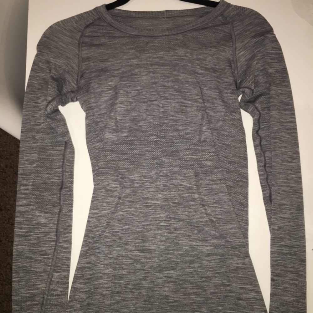 Brand new lululemon gray long sleeve
